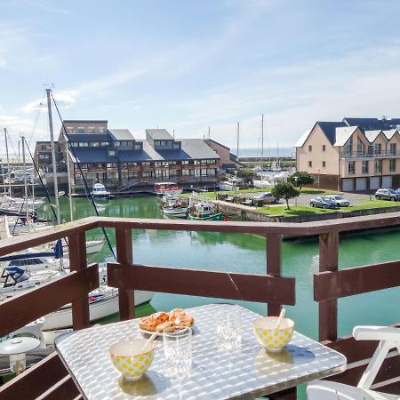 Apartment Les Marinas By Interhome Довиль Экстерьер фото
