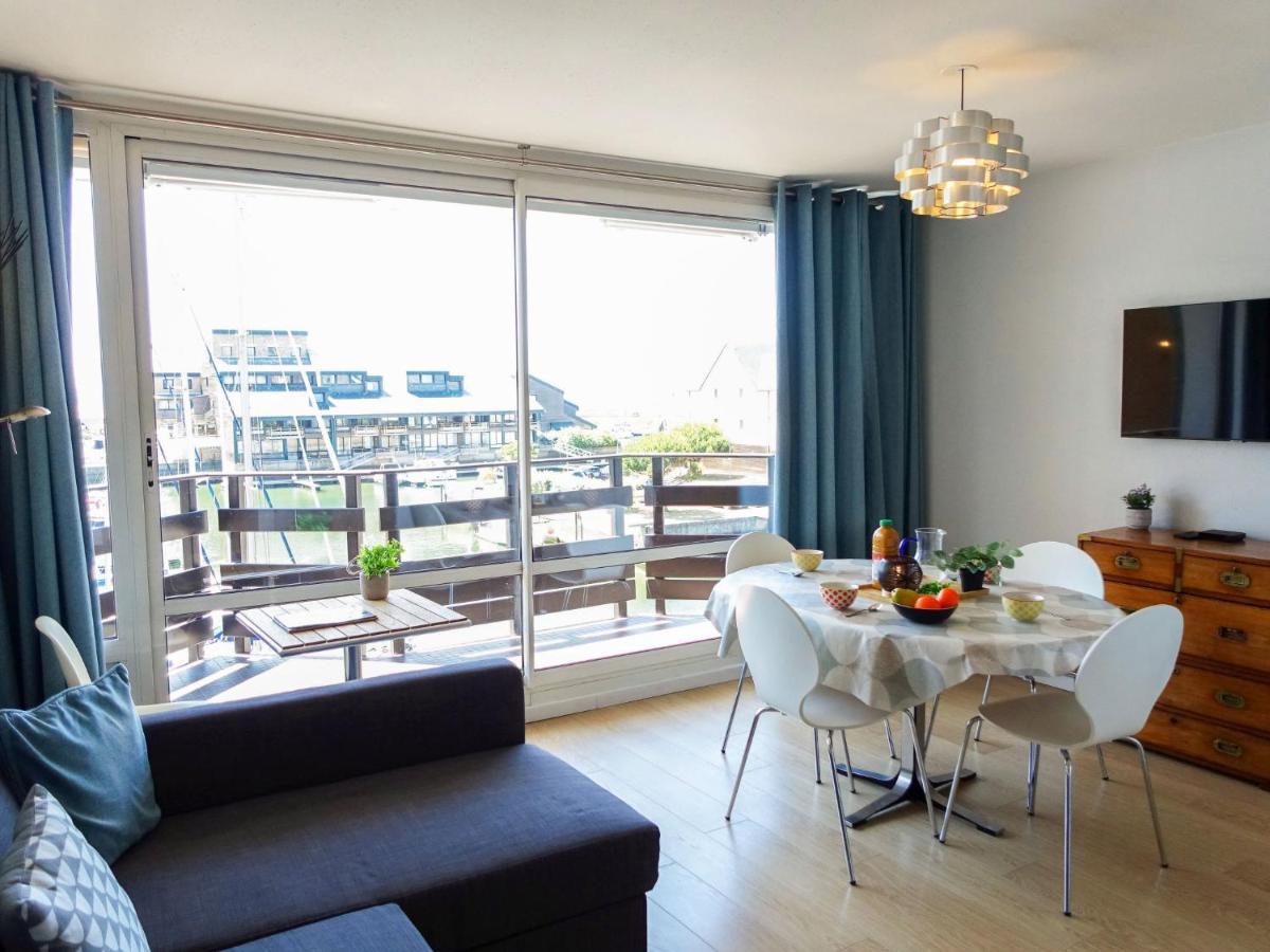 Apartment Les Marinas By Interhome Довиль Экстерьер фото