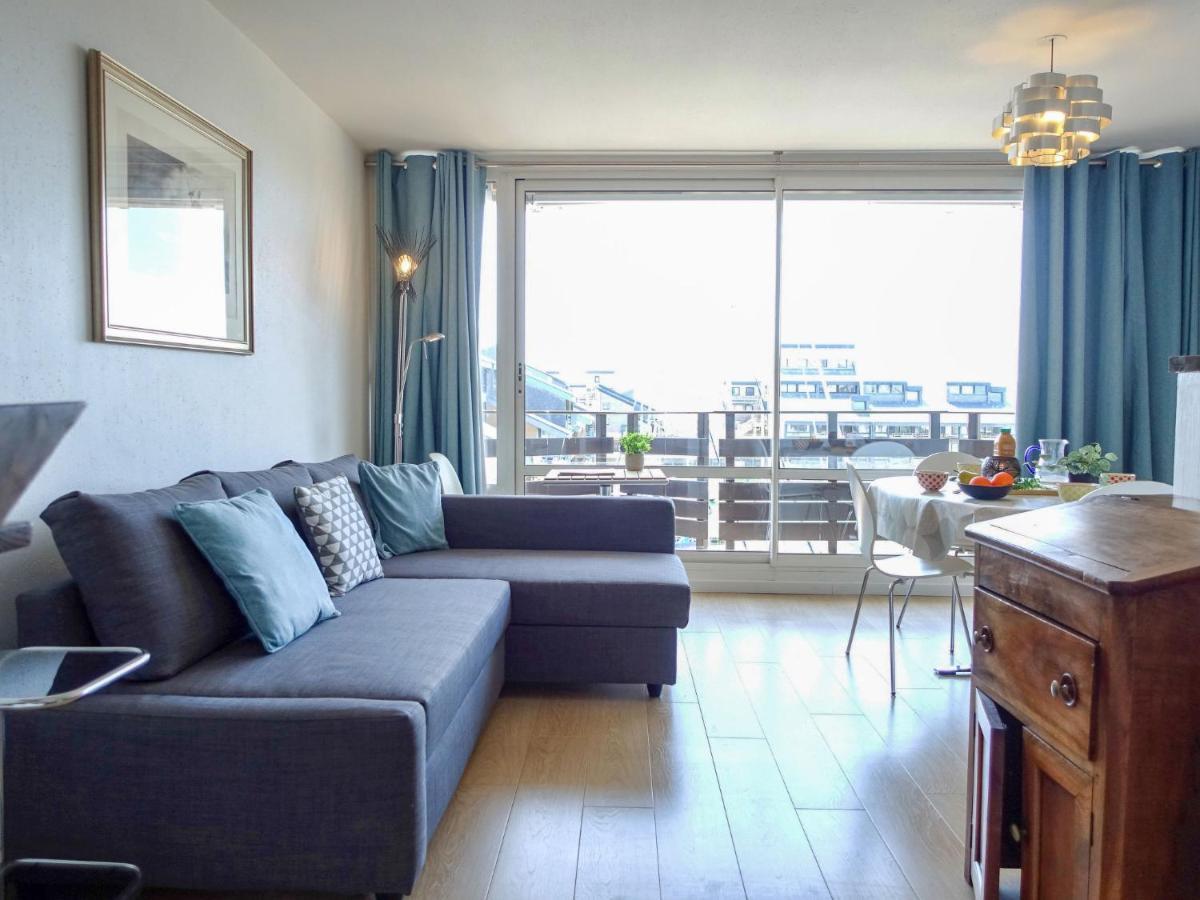 Apartment Les Marinas By Interhome Довиль Экстерьер фото